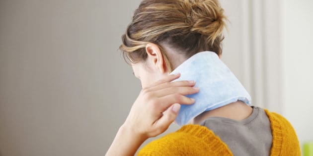 Neck Pain: How To Apply Heat Therapy - Depositphotos 42558553 xl 2015