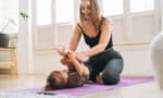 mom managing joint pain postpartum